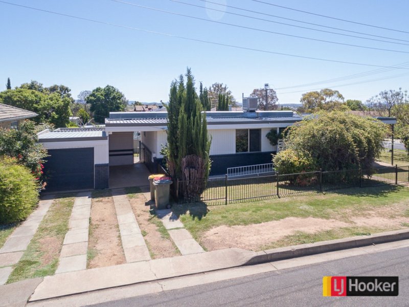 Photo - 87 Hillvue Road, Hillvue NSW 2340 - Image 2