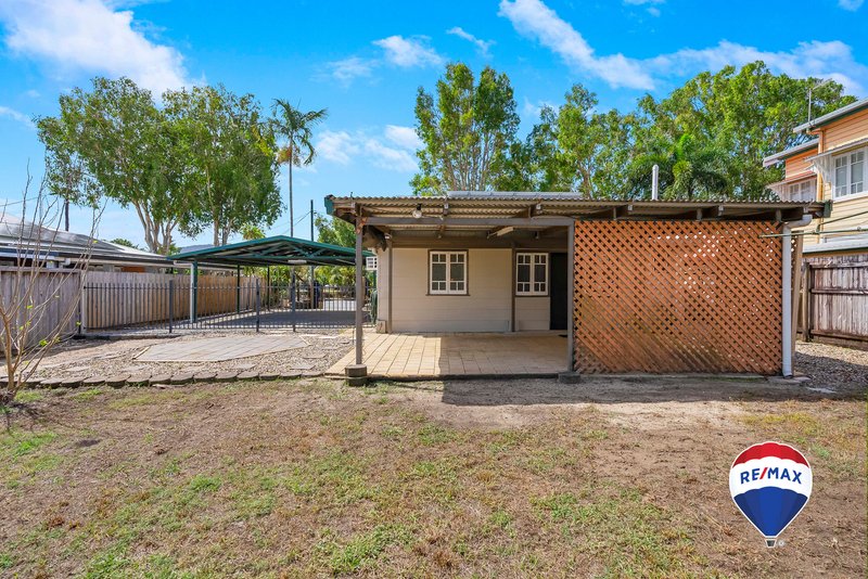 Photo - 87 Hoare Street, Manunda QLD 4870 - Image 14