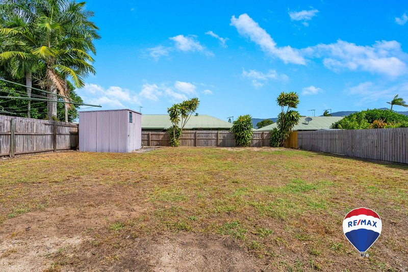 Photo - 87 Hoare Street, Manunda QLD 4870 - Image 15