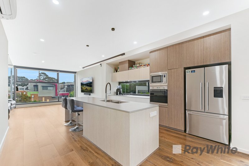 Photo - 8/7 Hornsby Street, Dandenong VIC 3175 - Image 4