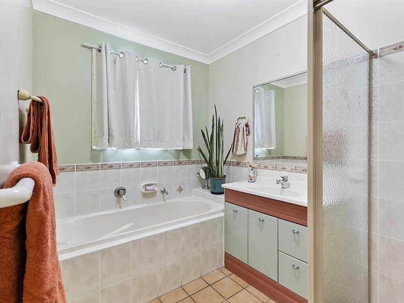 Photo - 87 Jasmin Drive, Bongaree QLD 4507 - Image 16