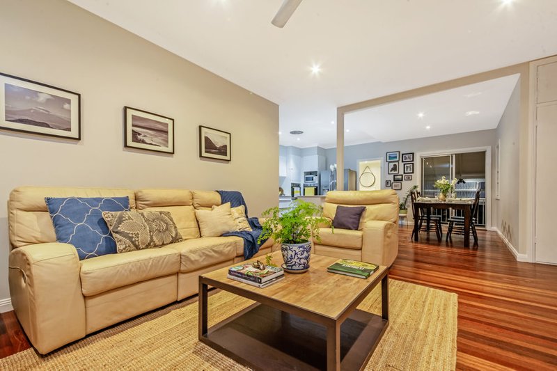 Photo - 87 Larcombe Street, Zillmere QLD 4034 - Image 9