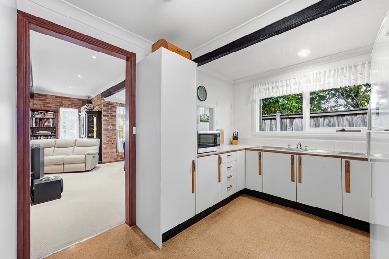 Photo - 87 Leumeah Road, Woodford NSW 2778 - Image 6