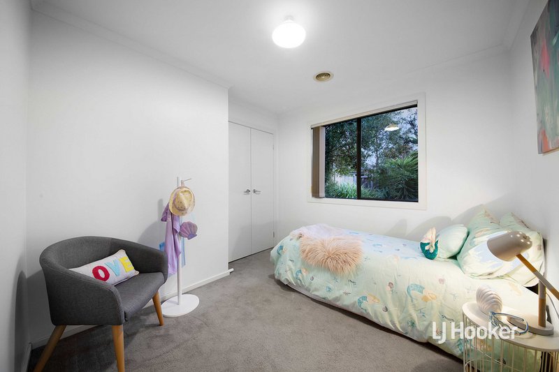 Photo - 87 Lincolnheath Boulevard, Point Cook VIC 3030 - Image 13