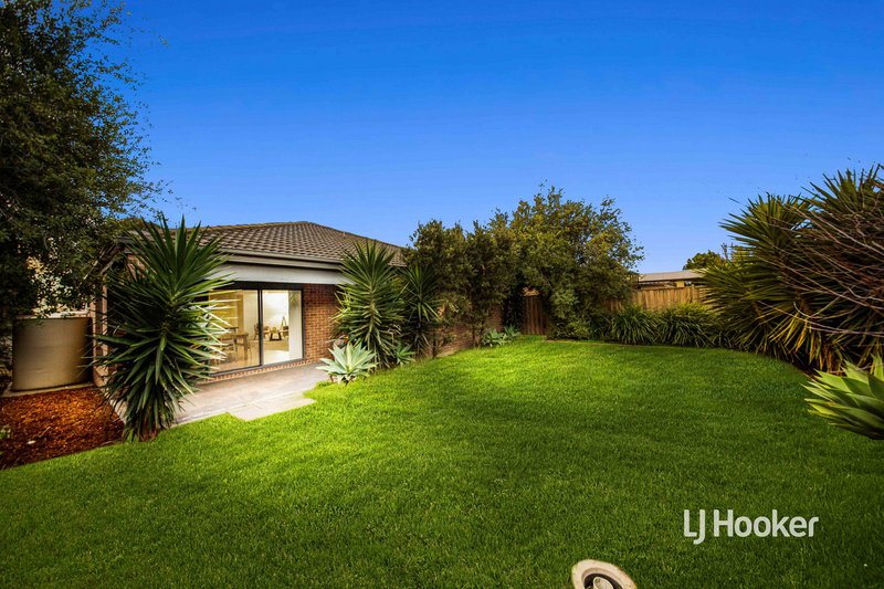 Photo - 87 Lincolnheath Boulevard, Point Cook VIC 3030 - Image 18