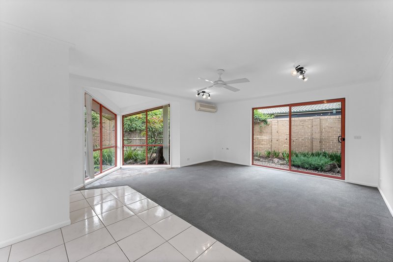 Photo - 8/7 Lofty Close, Palmerston ACT 2913 - Image 5