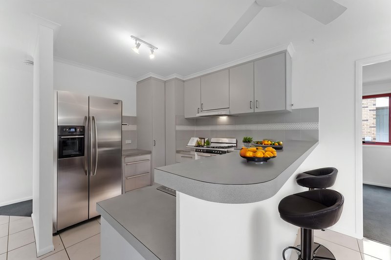 Photo - 8/7 Lofty Close, Palmerston ACT 2913 - Image 8