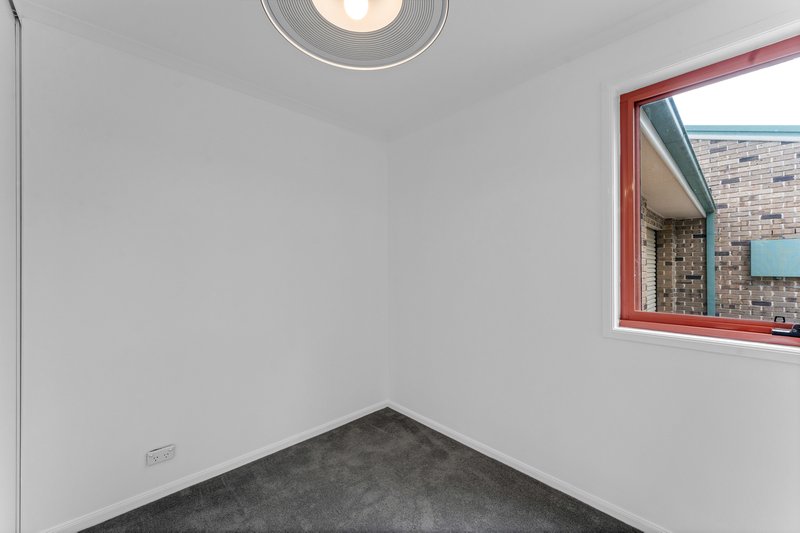 Photo - 8/7 Lofty Close, Palmerston ACT 2913 - Image 12