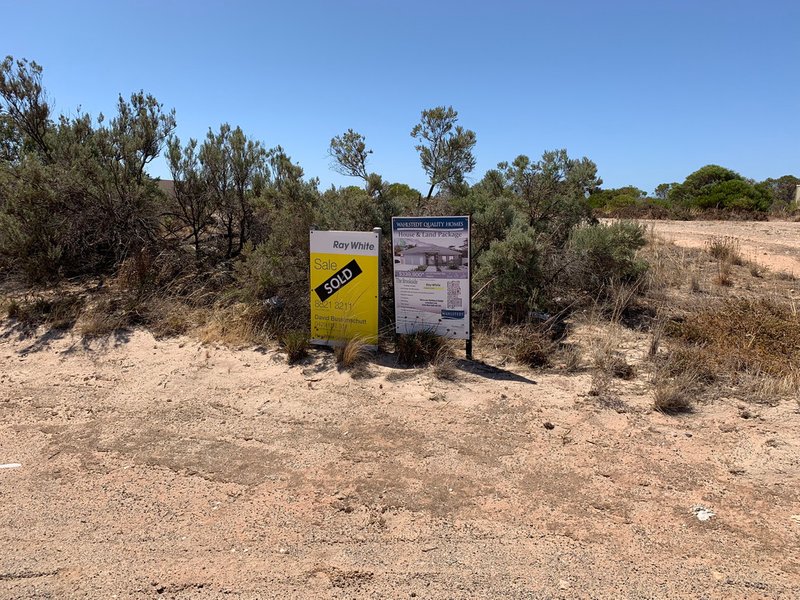 87 (Lot 153) Pommern Way, Wallaroo SA 5556