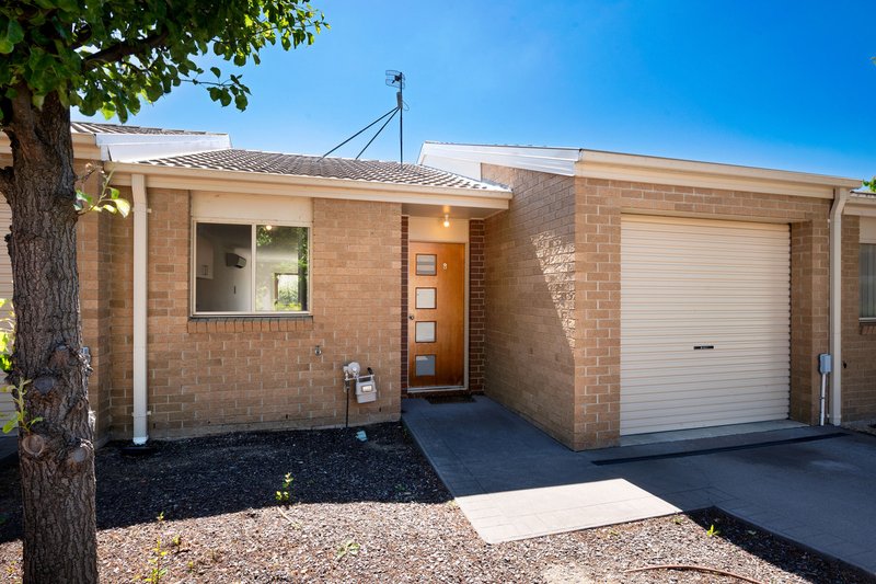 8/7 Loveday Crescent, Casey ACT 2913