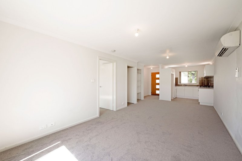 Photo - 8/7 Loveday Crescent, Casey ACT 2913 - Image 6