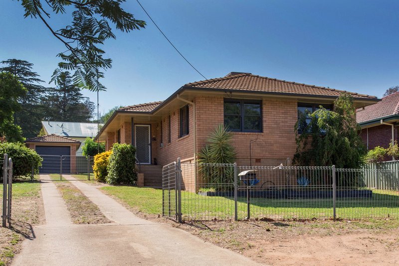 87 Macquarie Street, Cowra NSW 2794