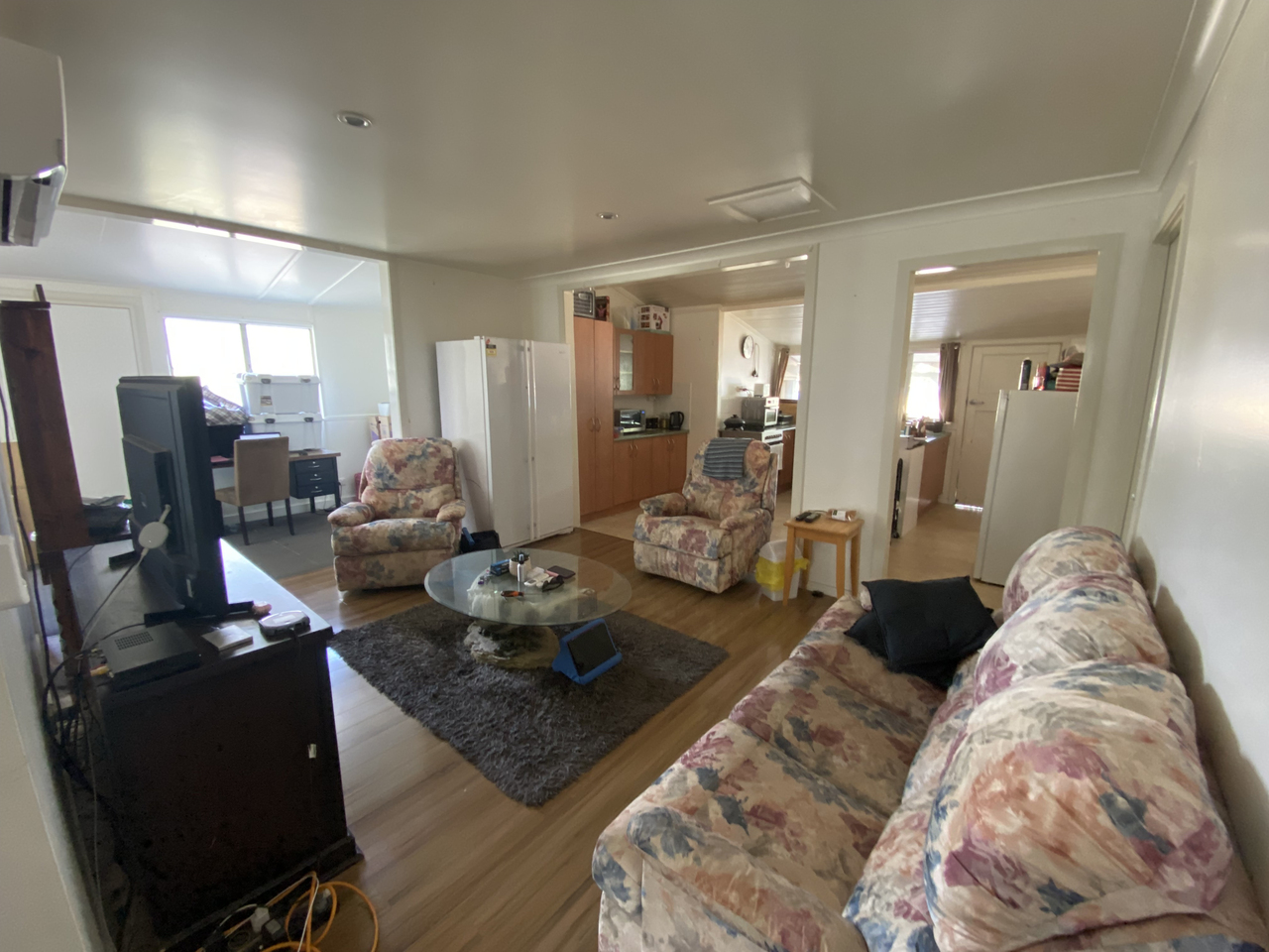 5-bedroom house at 87 Marian Street, Miles, QLD 4415, Western Downs, Queensland