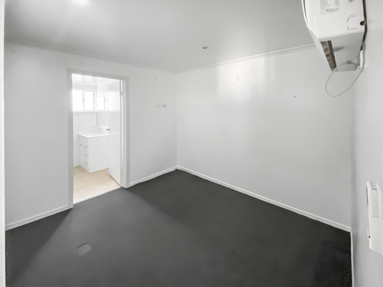 5-bedroom house at 87 Marian Street, Miles, QLD 4415, Western Downs, Queensland