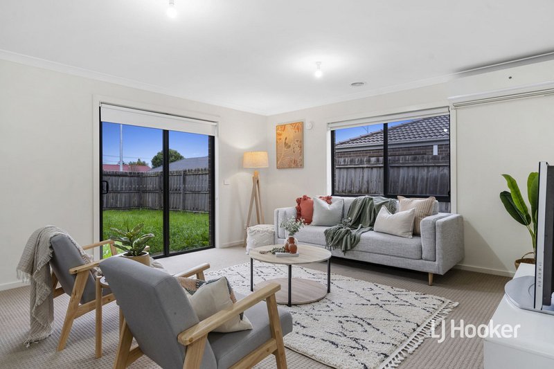 Photo - 87 Mccann Drive, Albanvale VIC 3021 - Image 3