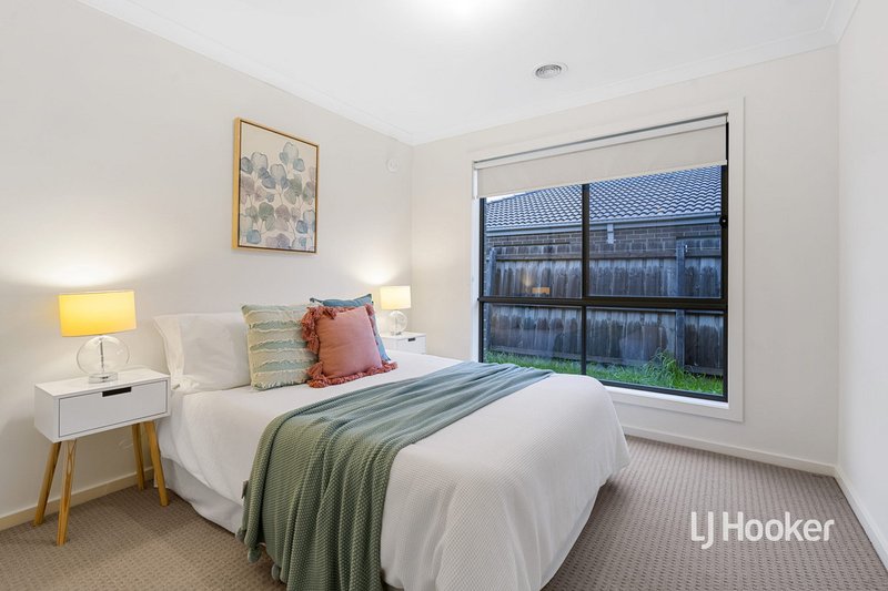 Photo - 87 Mccann Drive, Albanvale VIC 3021 - Image 10