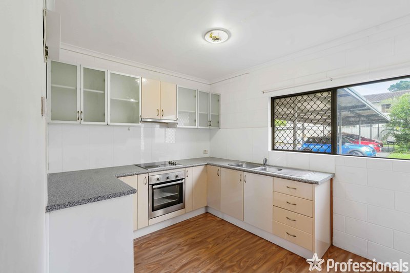 Photo - 8/7 Mcpherson Close, Edge Hill QLD 4870 - Image 5