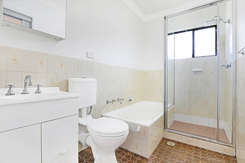 Photo - 8/7 Mercury Street, Wollongong NSW 2500 - Image 7