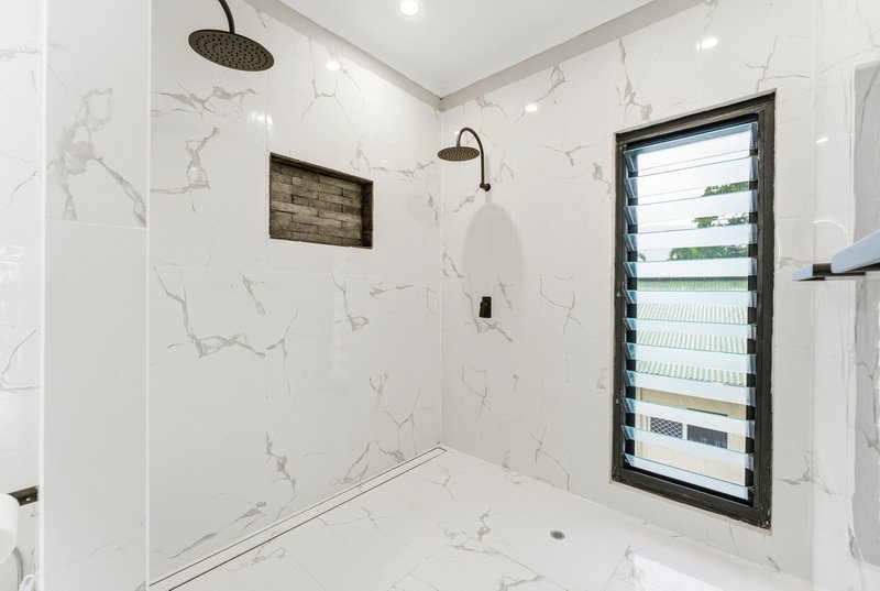 Photo - 87 Moore Road, Kewarra Beach QLD 4879 - Image 15