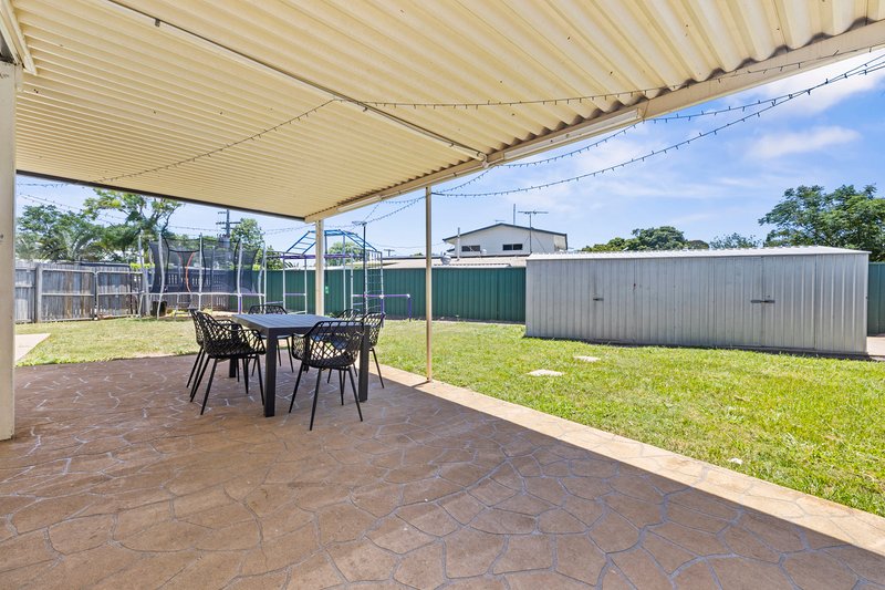 Photo - 87 Opal Street, Emerald QLD 4720 - Image 2