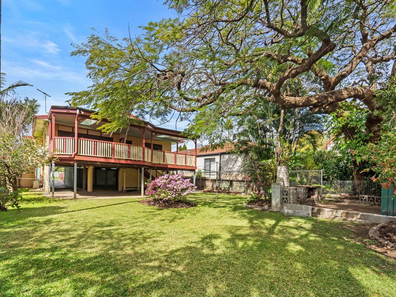 Photo - 87 Ormadale Road, Yeronga QLD 4104 - Image 3