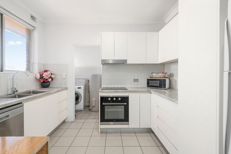 Photo - 8/7 Phillip Street, Roselands NSW 2196 - Image 3