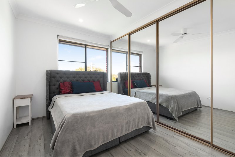 Photo - 8/7 Phillip Street, Roselands NSW 2196 - Image 5