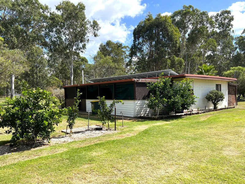 Photo - 87 Phipps Street West , Nanango QLD 4615 - Image 13