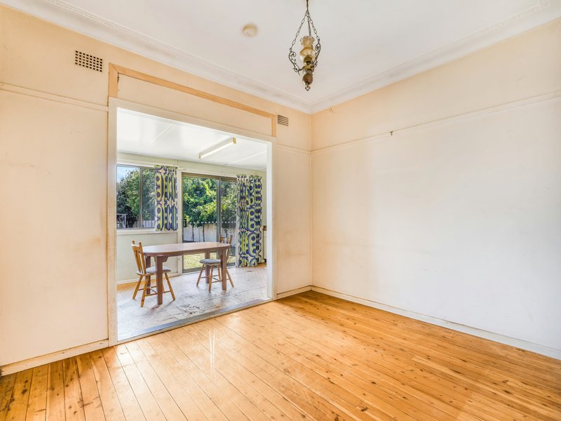 Photo - 87 Polding Street, Fairfield Heights NSW 2165 - Image 4