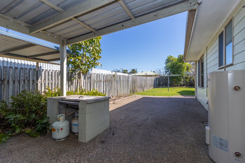 Photo - 87 Pulgul Street, Urangan QLD 4655 - Image 14