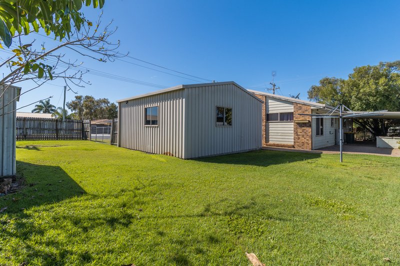 Photo - 87 Pulgul Street, Urangan QLD 4655 - Image 15