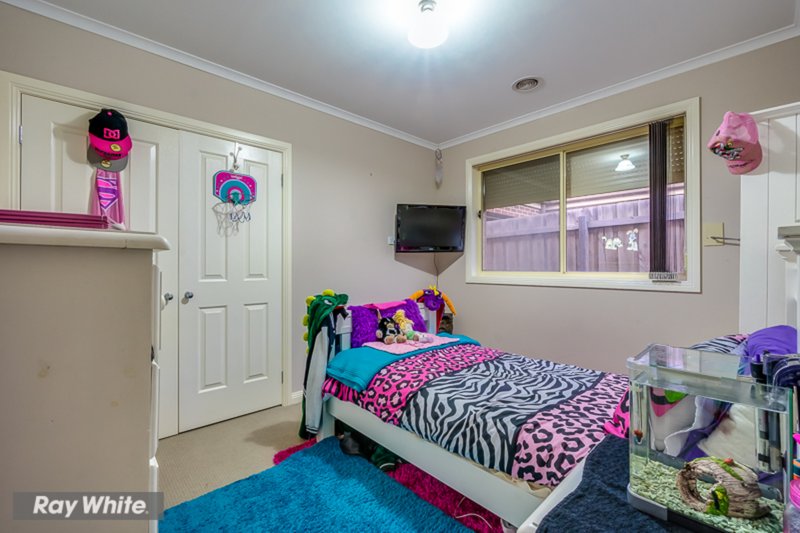 Photo - 87 Rose Grange Blvd , Tarneit VIC 3029 - Image 6