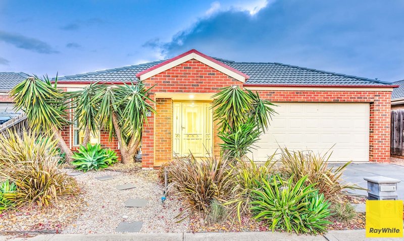 Photo - 87 Rose Grange Boulevard, Tarneit VIC 3029 - Image 2