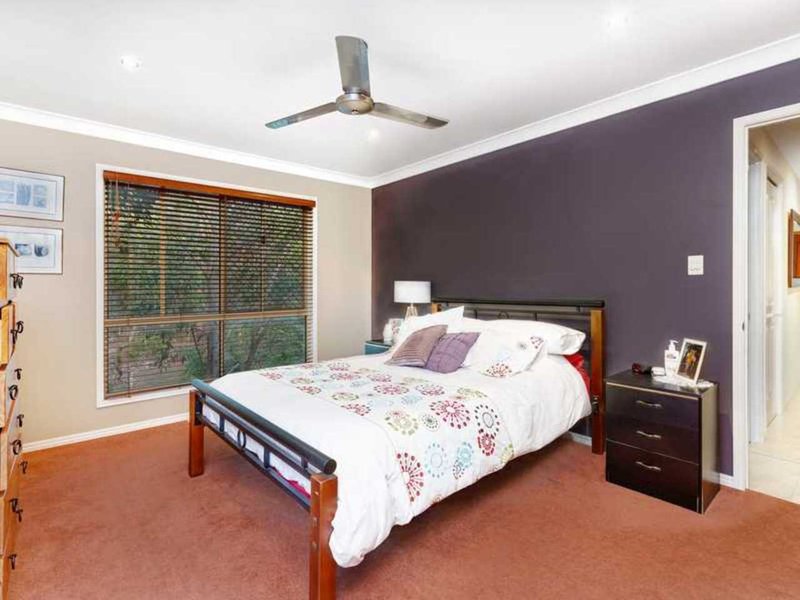 Photo - 87 San Fernando Drive, Worongary QLD 4213 - Image 16