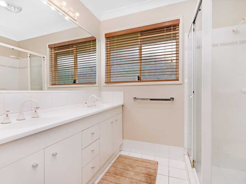 Photo - 87 San Fernando Drive, Worongary QLD 4213 - Image 18