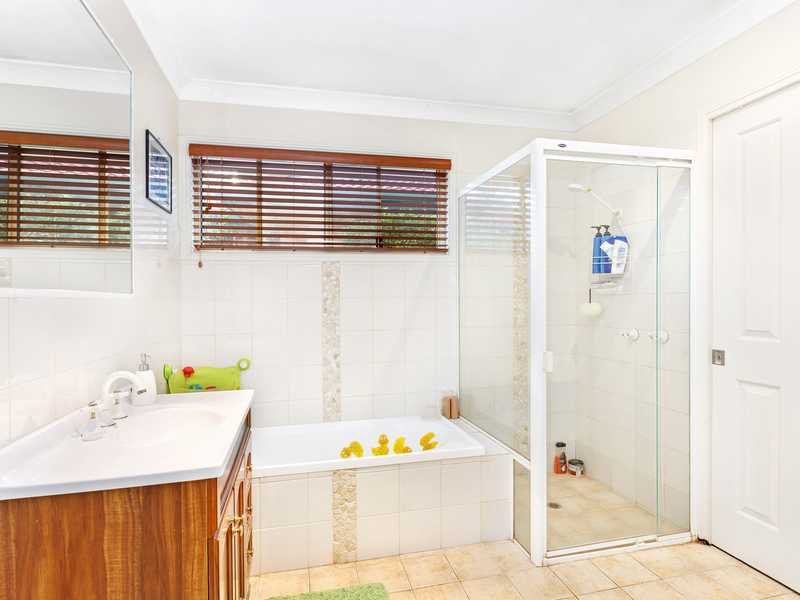 Photo - 87 San Fernando Drive, Worongary QLD 4213 - Image 19