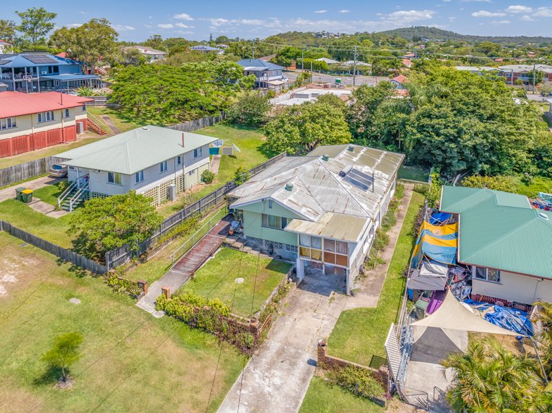 87 Sapphire Street, Holland Park QLD 4121