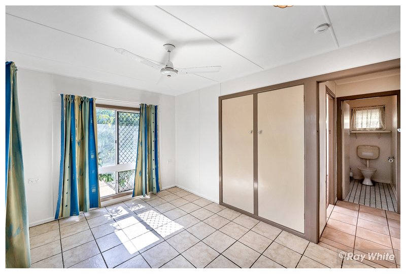 Photo - 87 Simpson Street, Frenchville QLD 4701 - Image 14