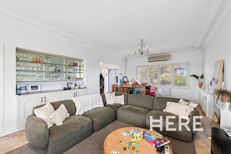 Photo - 87 Strickland Street, South Perth WA 6151 - Image 4