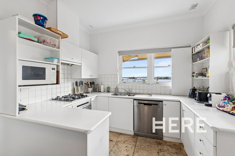 Photo - 87 Strickland Street, South Perth WA 6151 - Image 8