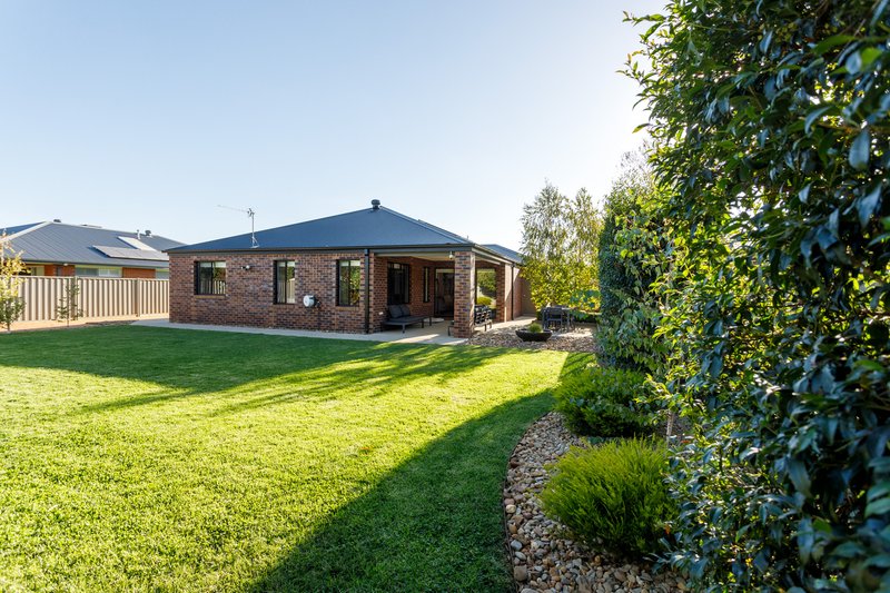 Photo - 87 Sunningdale Blvd , Tatura VIC 3616 - Image 24