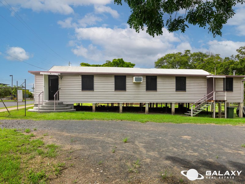 Photo - 87 Targo Street, Bundaberg South QLD 4670 - Image 4