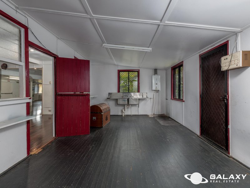 Photo - 87 Targo Street, Bundaberg South QLD 4670 - Image 9