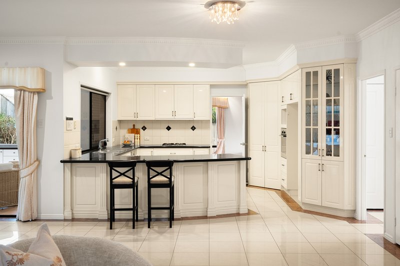 Photo - 87 The Parkway, Stretton QLD 4116 - Image 13