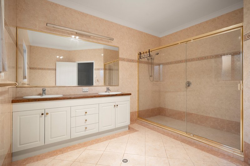 Photo - 87 The Parkway, Stretton QLD 4116 - Image 27