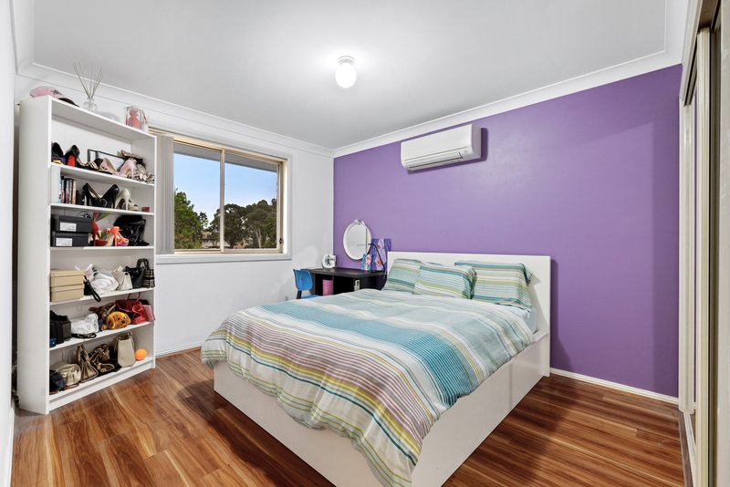 Photo - 8/7 Thomas Rose Drive, Rosemeadow NSW 2560 - Image 9