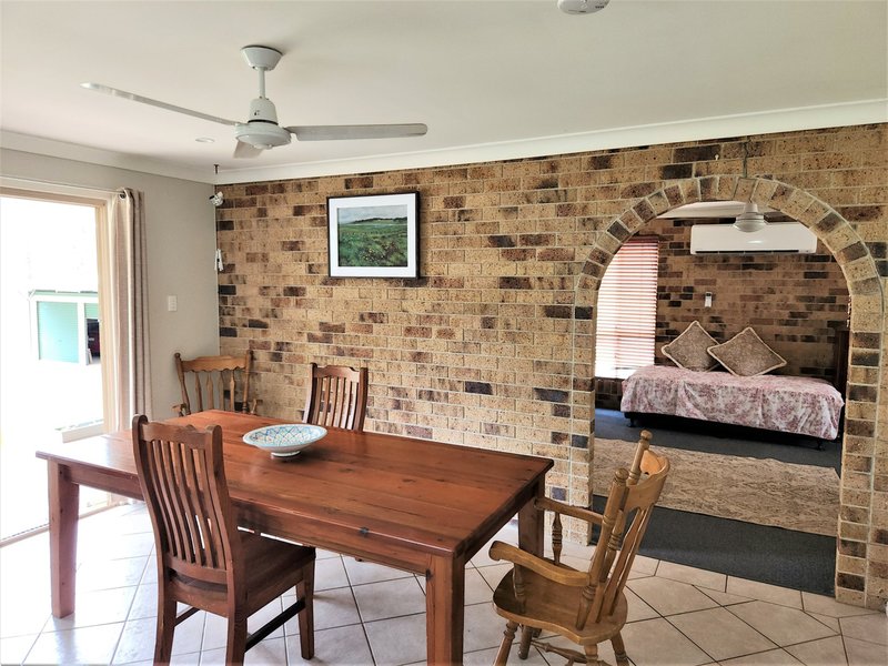 Photo - 87 Thompsons Road, Nanango QLD 4615 - Image 4