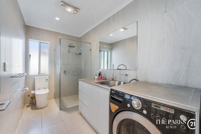 Photo - 87 Throsby Street, Fairfield Heights NSW 2165 - Image 5