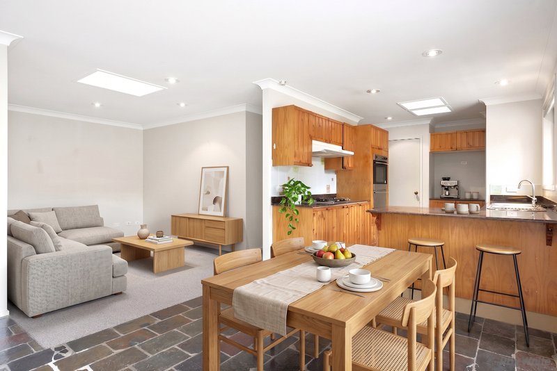 Photo - 87 Unwin Road, Wahroonga NSW 2076 - Image 3