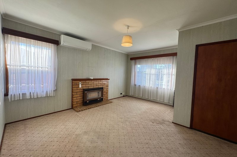 Photo - 87 Vermont Avenue, Corio VIC 3214 - Image 4